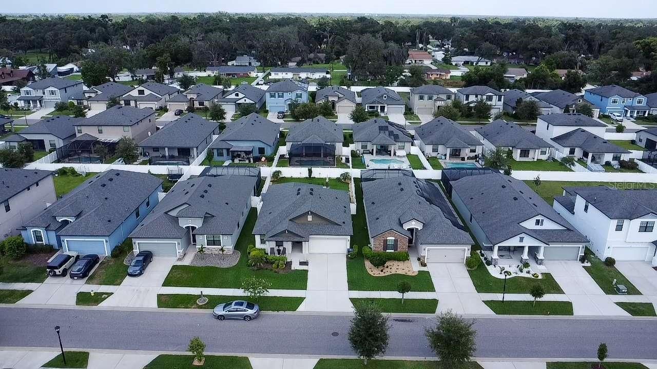 1214 Florablu Drive, Seffner, FL 33584 Photo