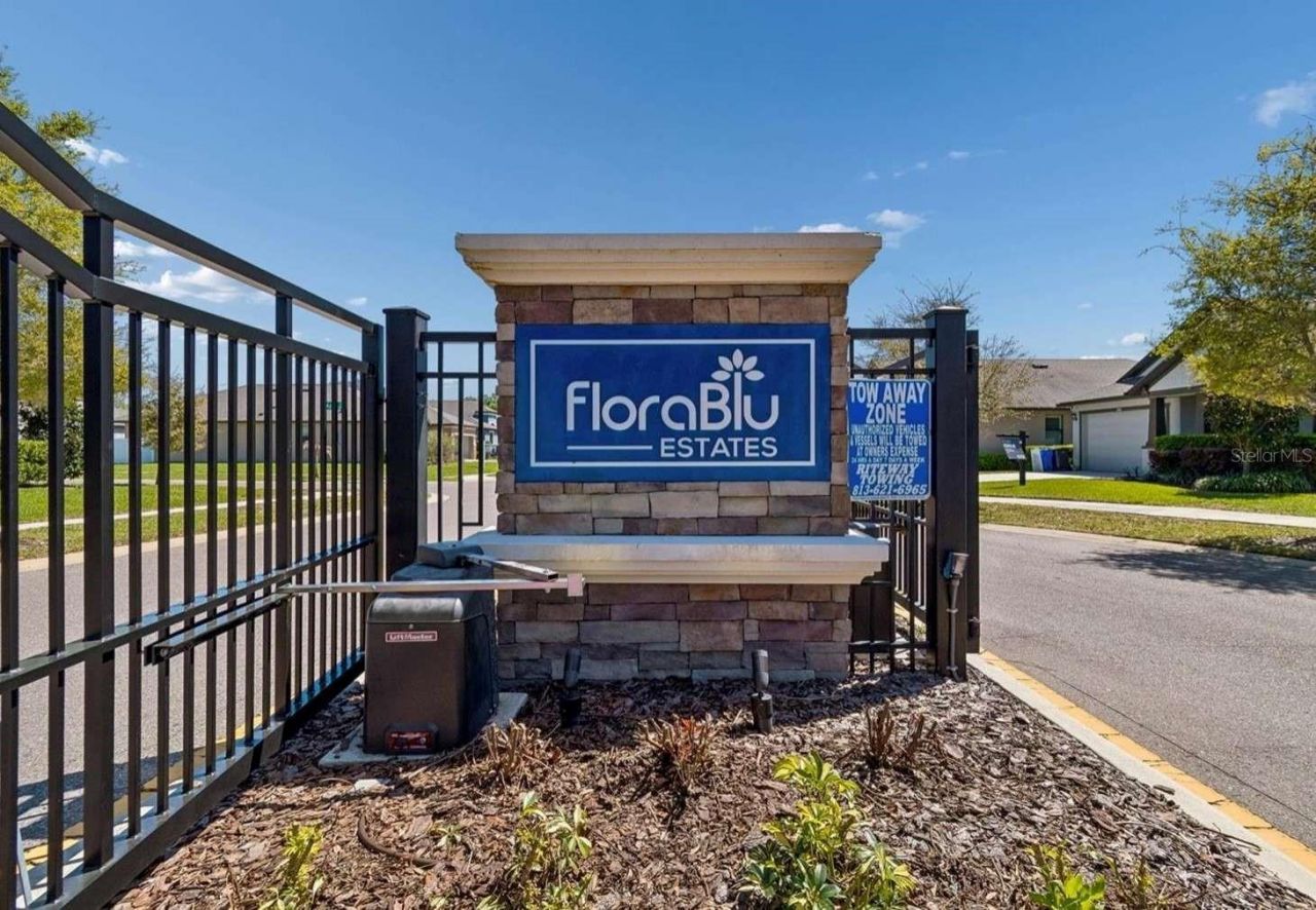1214 Florablu Drive, Seffner, FL 33584 Photo