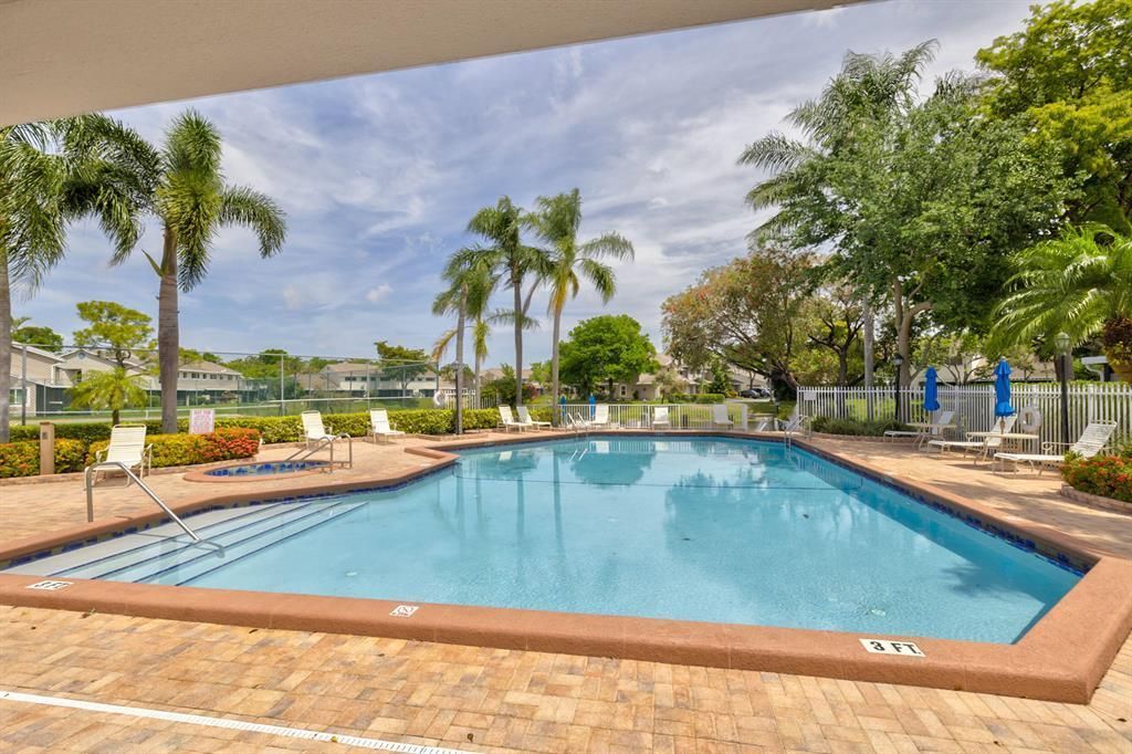 2147 Discovery Circle W, Deerfield Beach, FL 33442 Photo