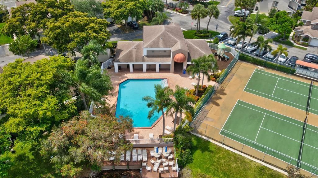 2147 Discovery Circle W, Deerfield Beach, FL 33442 Photo