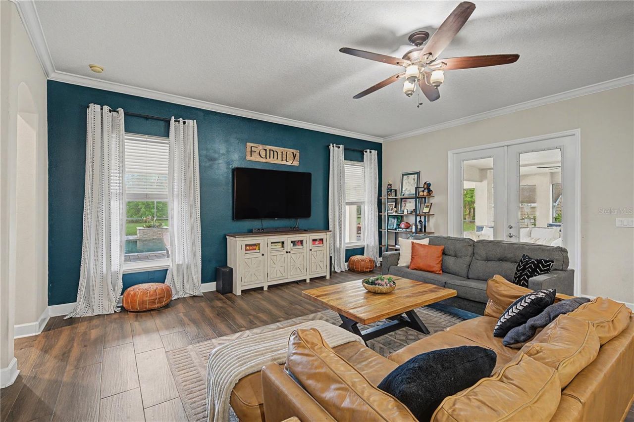 13134 Done Groven Drive, Dover, FL 33527 Photo