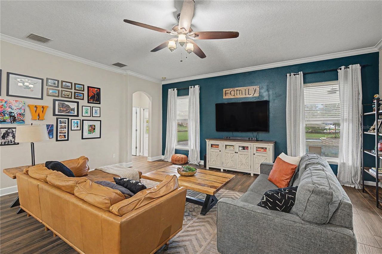 13134 Done Groven Drive, Dover, FL 33527 Photo