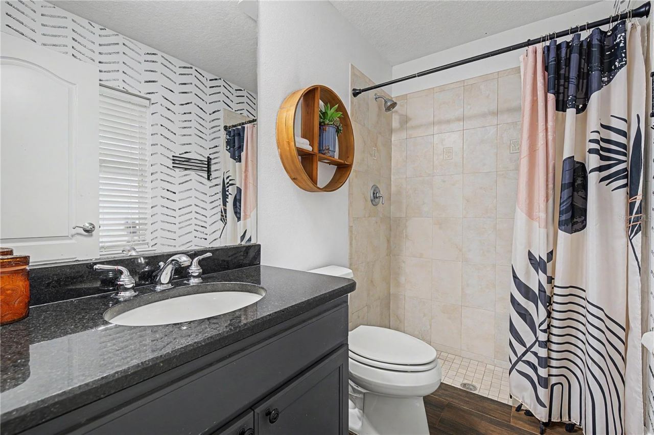 13134 Done Groven Drive, Dover, FL 33527 Photo