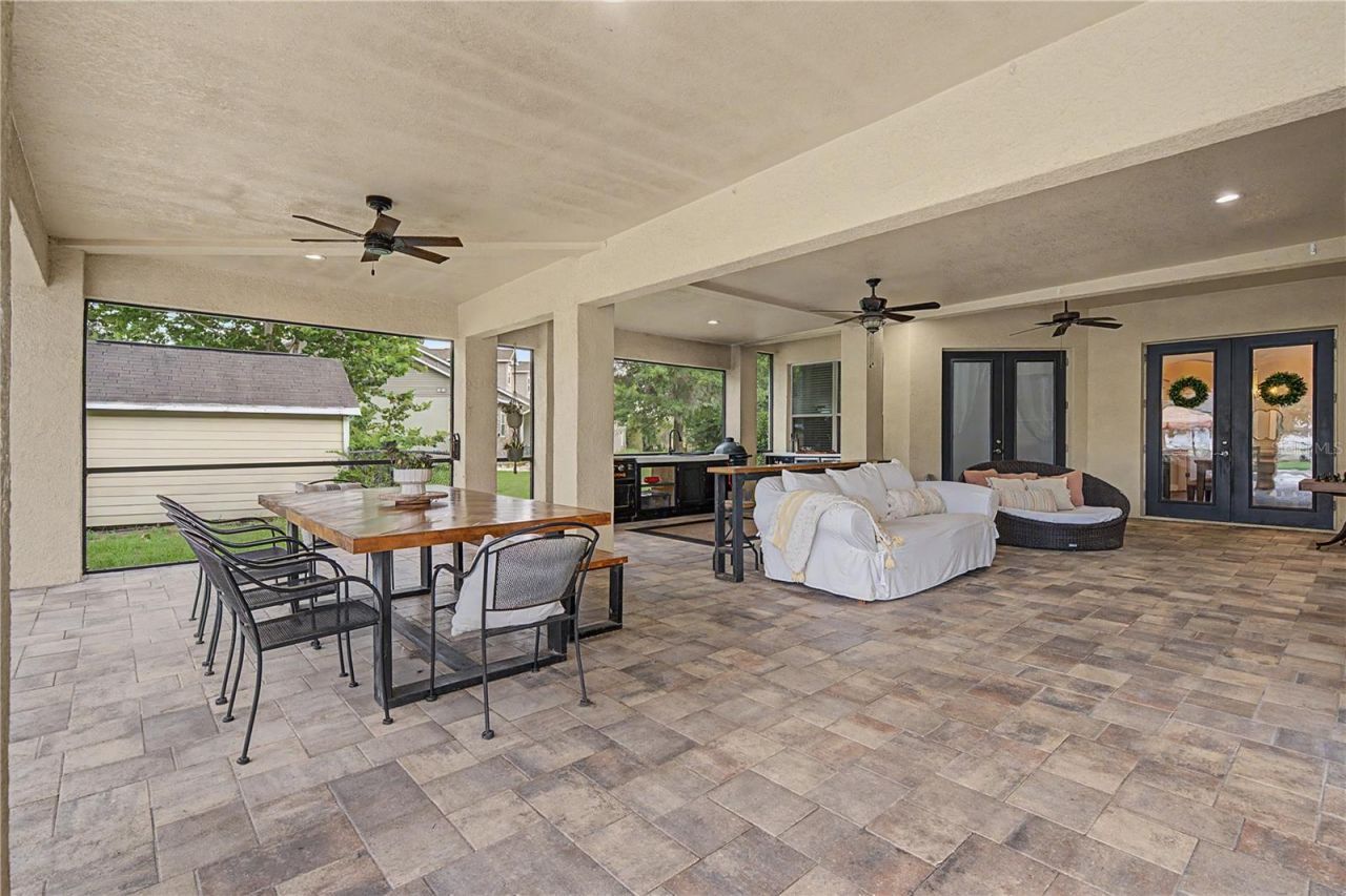13134 Done Groven Drive, Dover, FL 33527 Photo