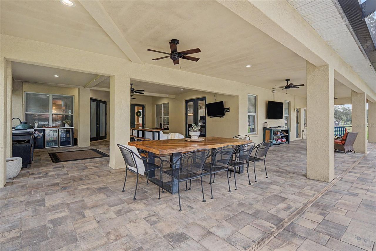 13134 Done Groven Drive, Dover, FL 33527 Photo