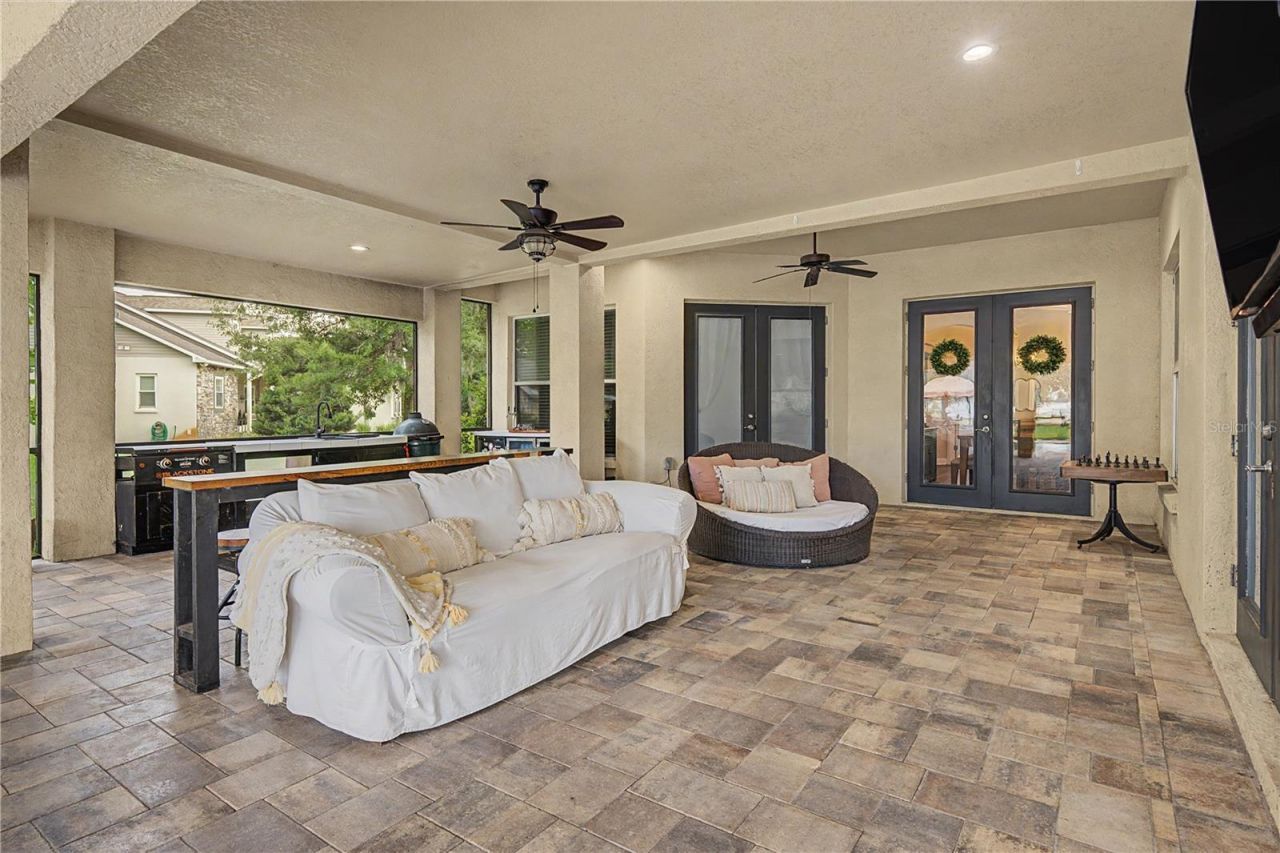 13134 Done Groven Drive, Dover, FL 33527 Photo