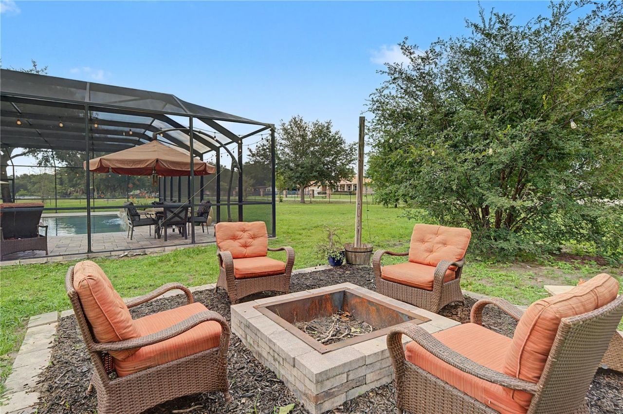 13134 Done Groven Drive, Dover, FL 33527 Photo