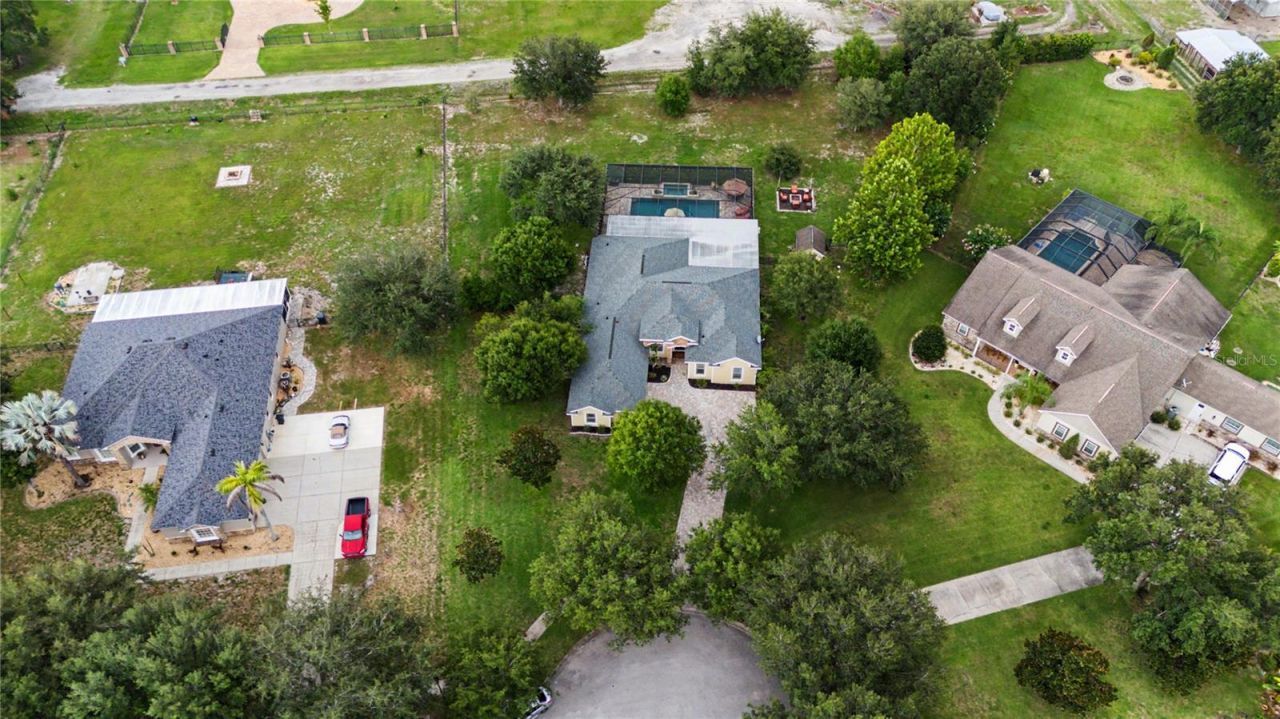 13134 Done Groven Drive, Dover, FL 33527 Photo