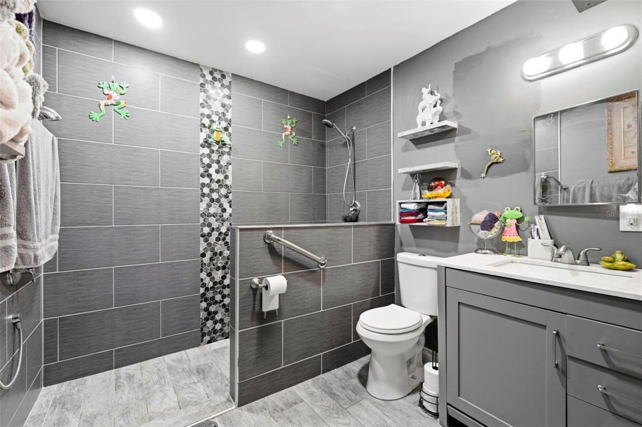 2908 18th Street W, Bradenton, FL 34205 Photo