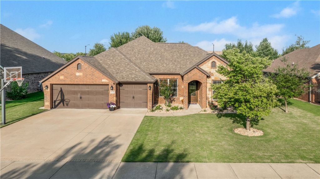 4103 SW Hollowbrook Street, Bentonville, AR 72713 Main Photo