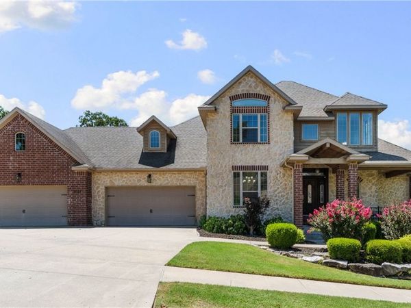 3607 NW Riverbend Road , Bentonville, AR 72712