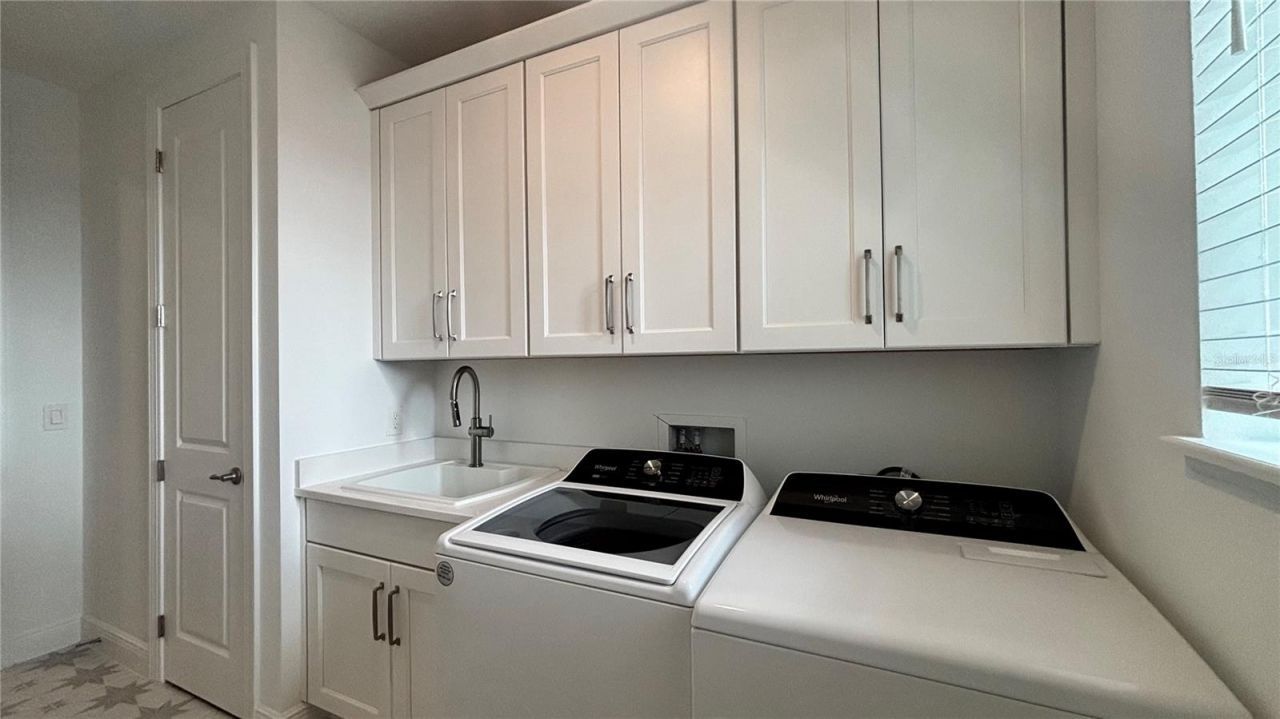 9233 Santorini Drive, Orlando, FL 32827 Photo