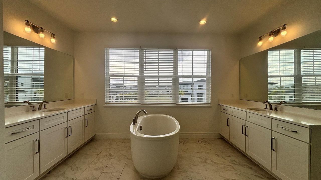 9233 Santorini Drive, Orlando, FL 32827 Photo