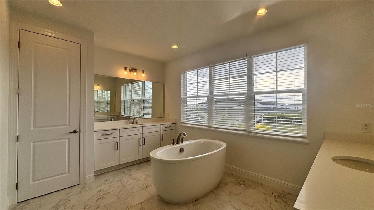 9233 Santorini Drive, Orlando, FL 32827 Photo