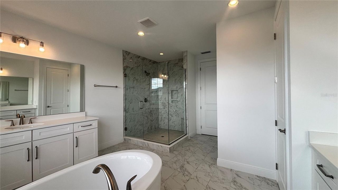 9233 Santorini Drive, Orlando, FL 32827 Photo