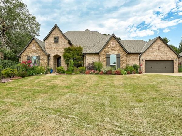 14160 Meritage Drive, Edmond, OK 73034
