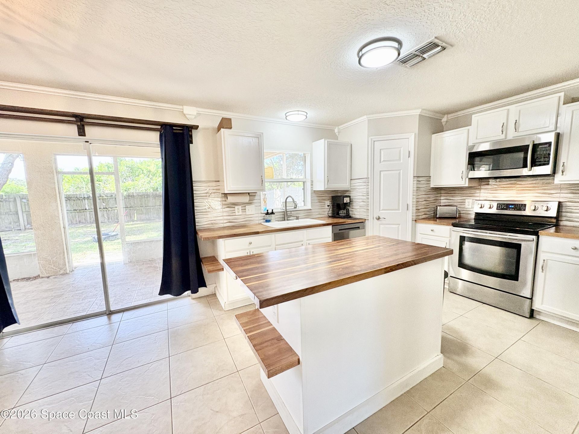 2015 Canopy Drive , Melbourne, FL 32935 Photo
