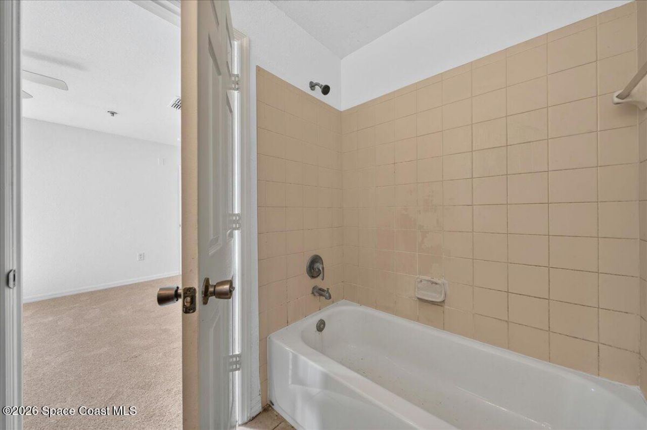 3511 D Avinci Way, Unit 2042, Melbourne, FL 32901 Photo