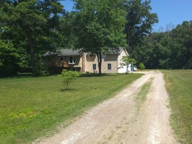 8744 Nebraska Avenue, Toledo, OH 43617