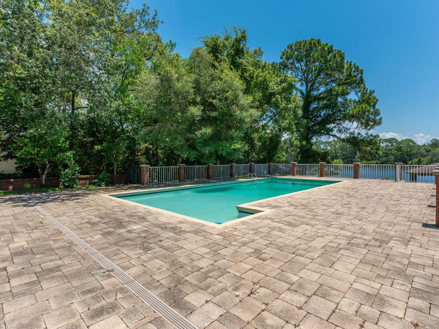 Property Image 94