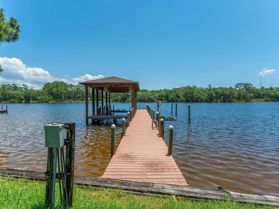 Property Image 100