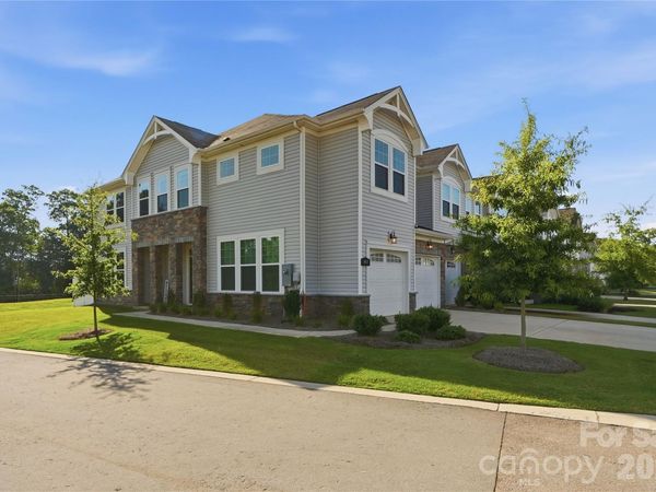 14618 Tamarack Drive, Charlotte, NC 28278
