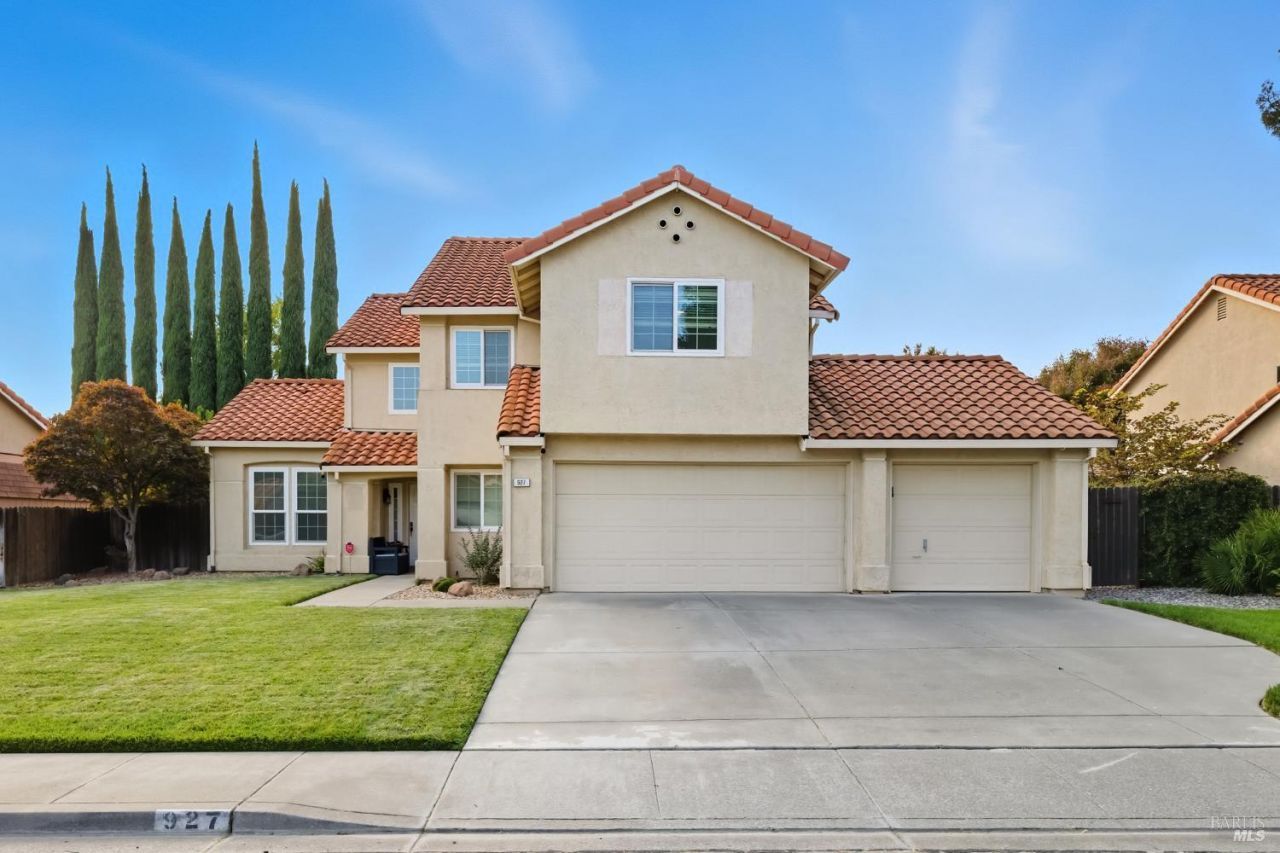 927 Arbor Oaks Drive, Vacaville, CA 95687 Main Photo