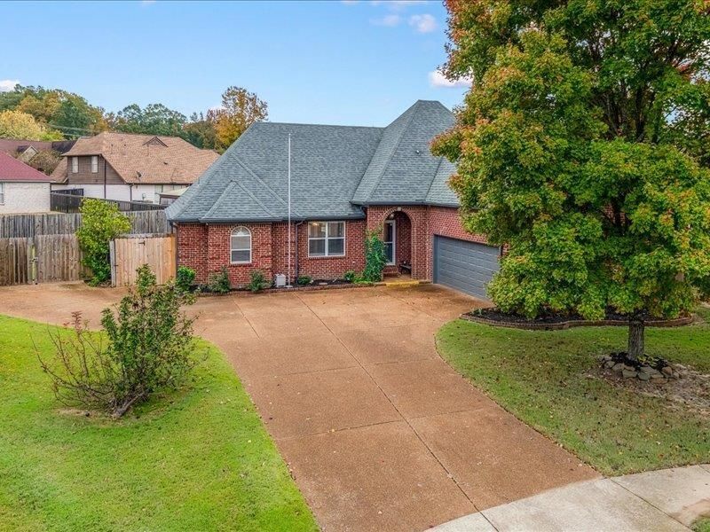 4500 Hillyglen Cv, Bartlett, TN 38135 Main Photo