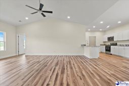 1503 E Home Avenue photo 4
