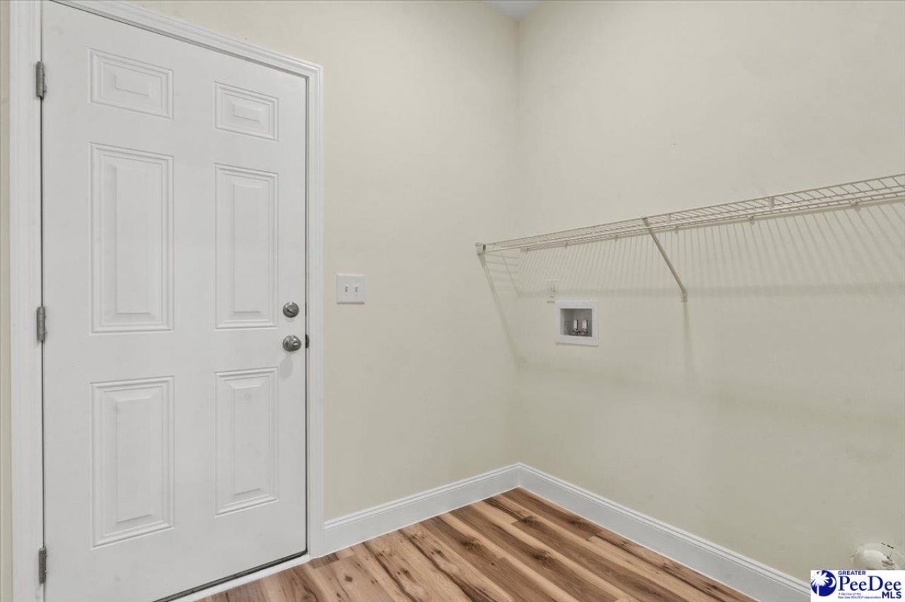 1511 E Home Avenue Photo 14