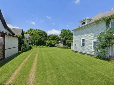 302 Cove Court, Clarksburg, WV 26301
