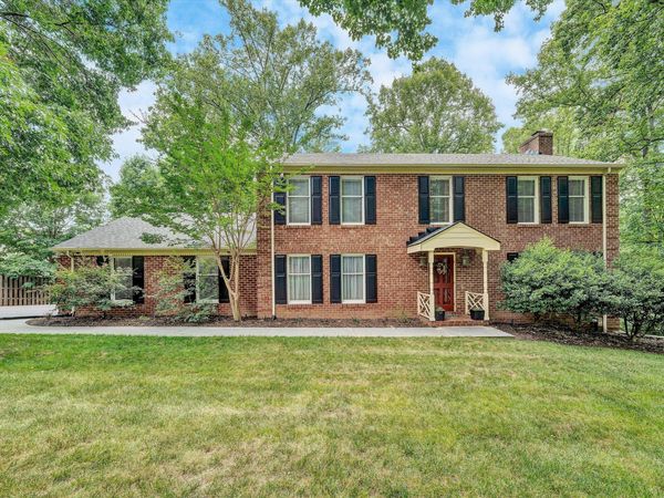 4149 Toddsbury DR , Vinton, VA 24179