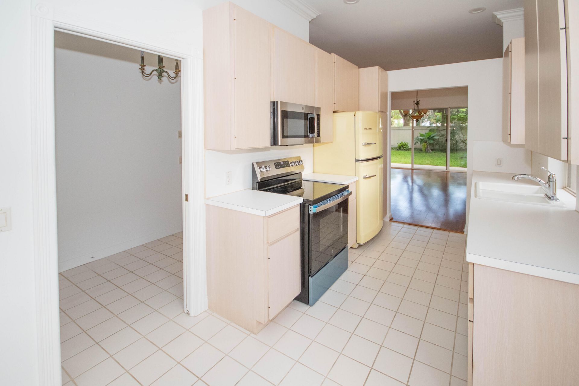 191 E Tall Oaks Circle, Palm Beach Gardens, FL 33410 Photo