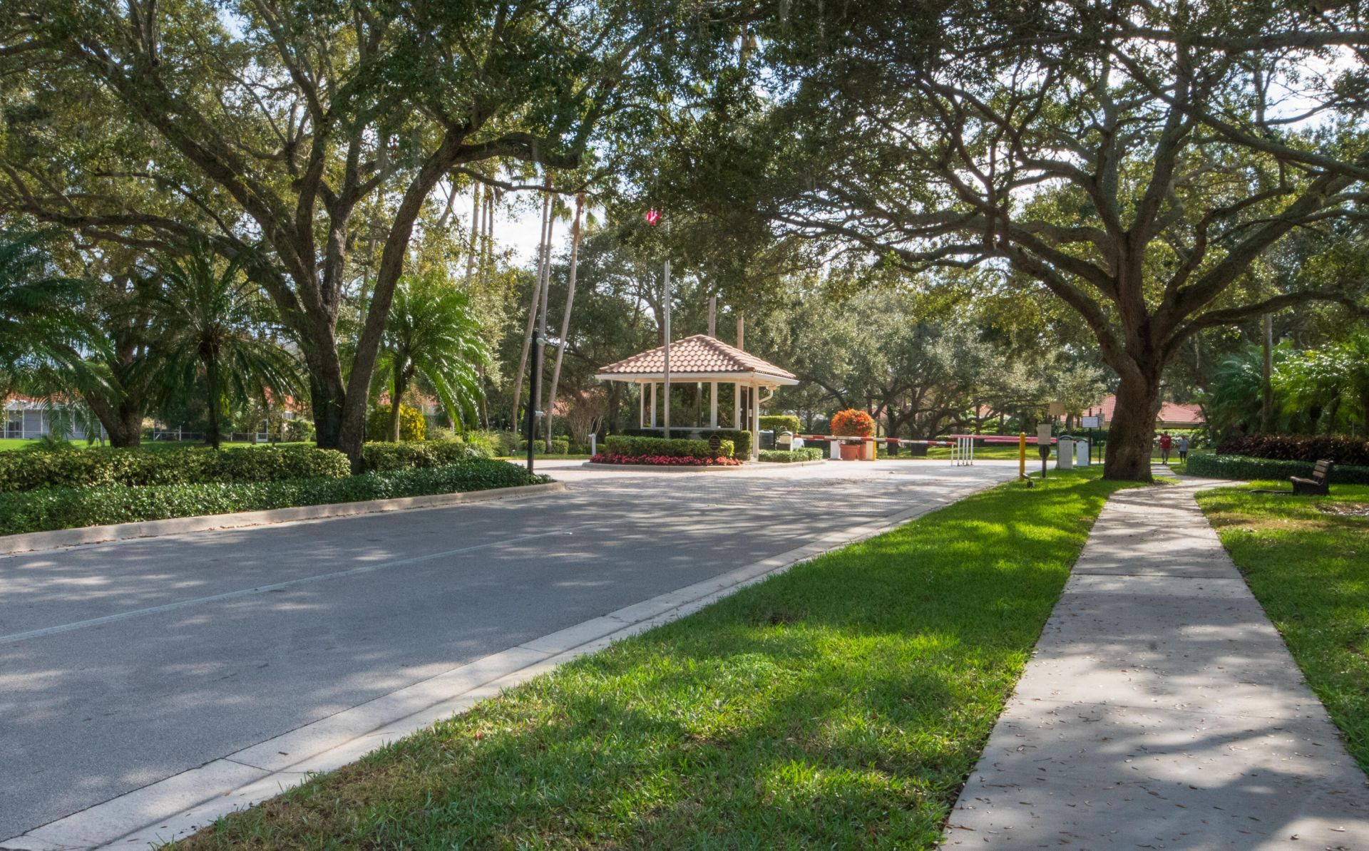 191 E Tall Oaks Circle, Palm Beach Gardens, FL 33410 Photo