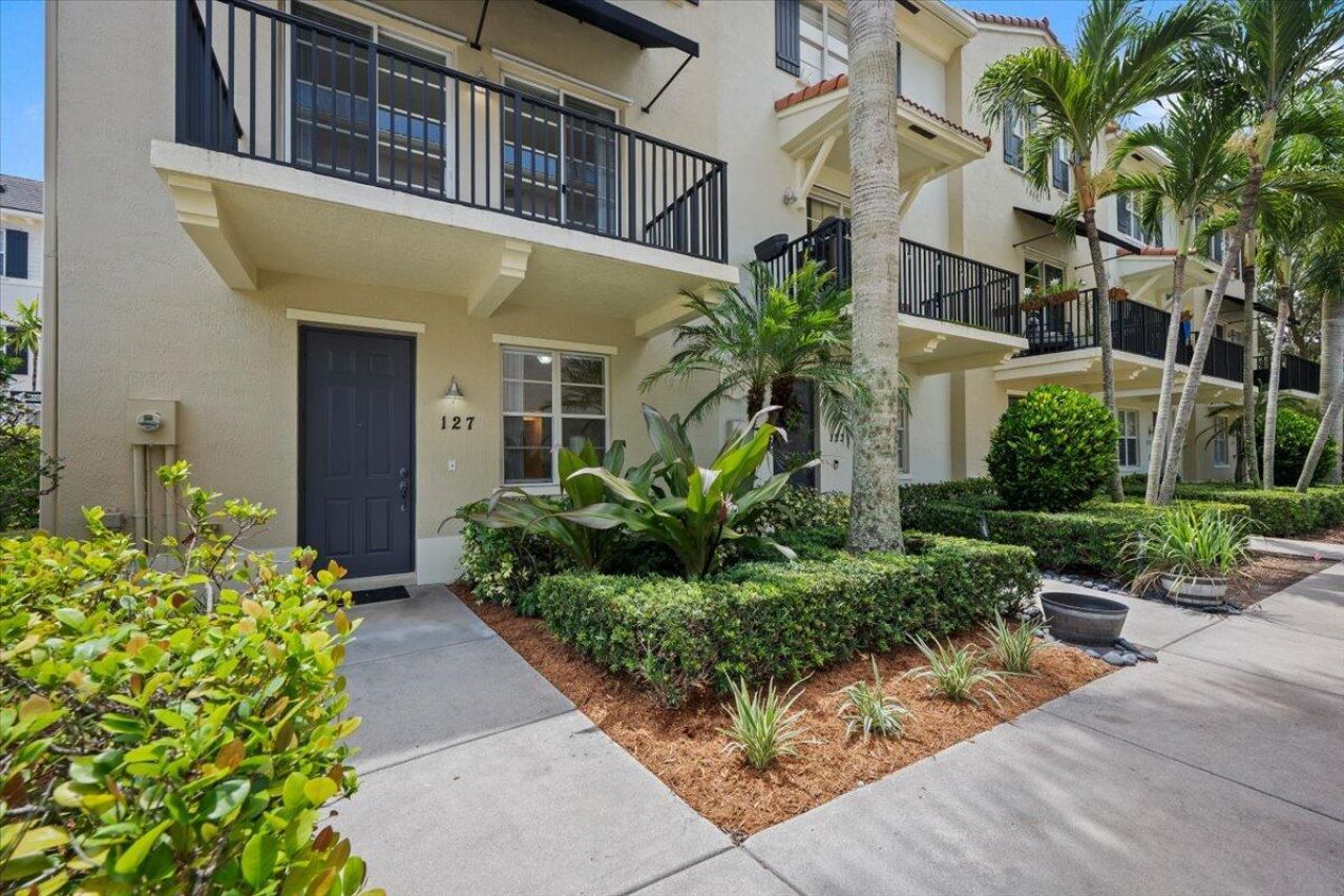 127 Greenwich Circle, Jupiter, FL 33458 Photo