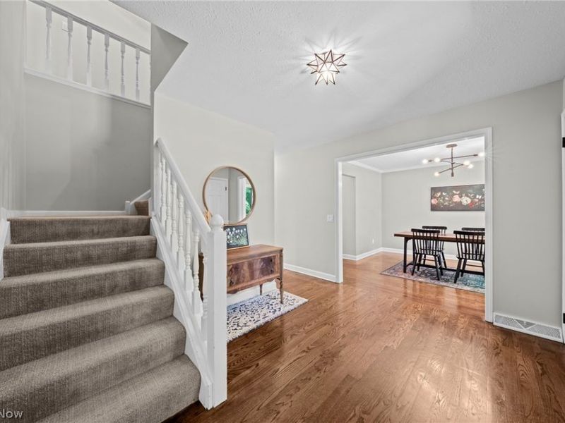11535 Blackberry Lane, Chesterland, OH 44026 Photo 3