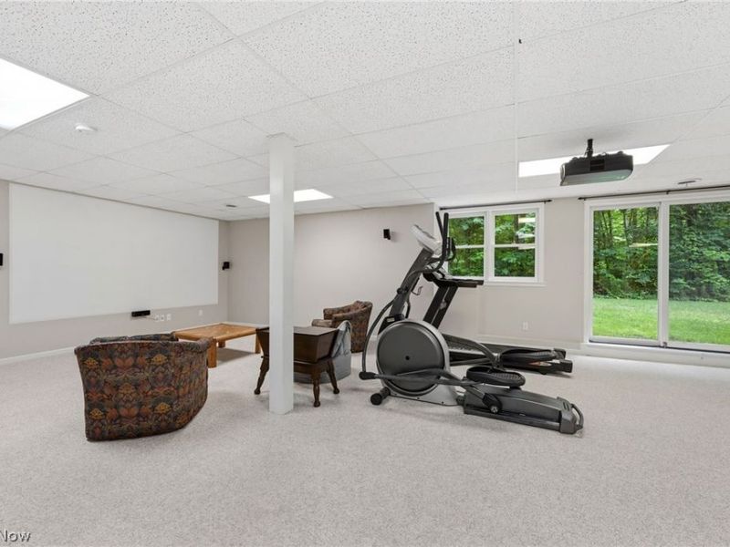 9305 Roryanna Drive , Chardon, OH 44024 Photo 38