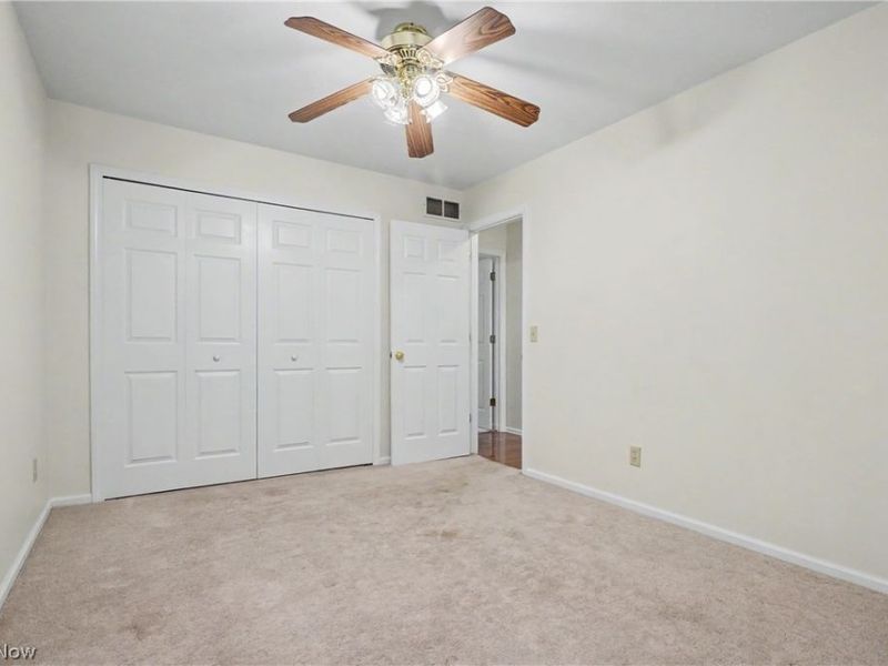 3196 Mariners Island Drive NW, Canton, OH 44708 Photo 13