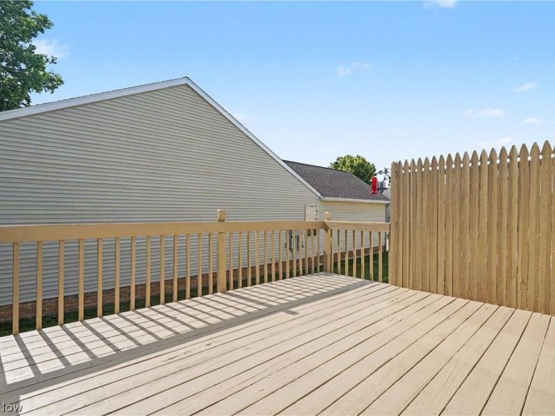 3196 Mariners Island Drive NW, Canton, OH 44708 Photo 20