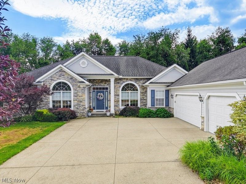 2211 Meadowsweet Lane, Streetsboro, OH 44241 Photo 2
