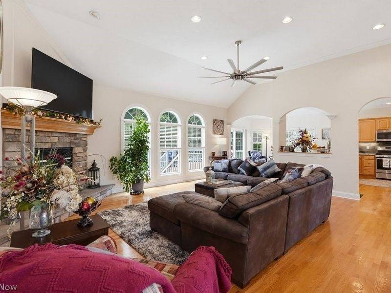 2211 Meadowsweet Lane, Streetsboro, OH 44241 Photo 8