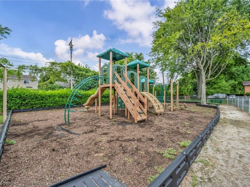 23855 David Drive, Unit 117, North Olmsted, OH 44070 Photo 33