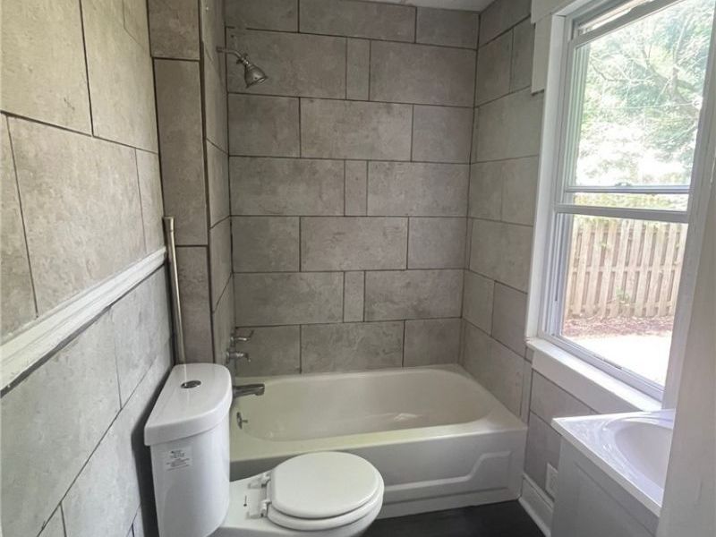 1124 E 114th Street, Cleveland, OH 44108 Photo 12