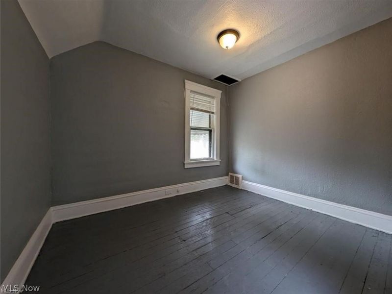 1124 E 114th Street, Cleveland, OH 44108 Photo 17