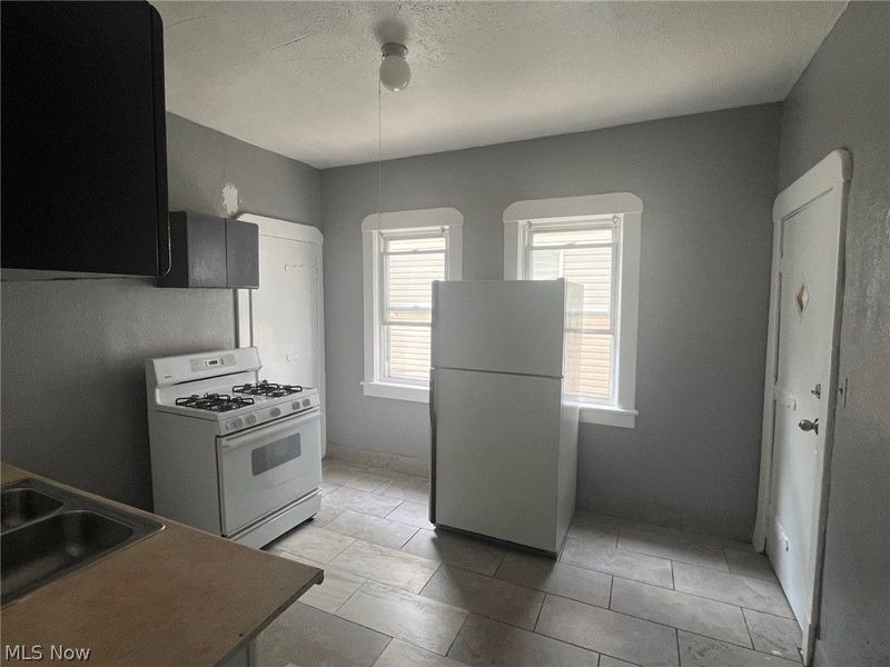 1124 E 114th Street, Cleveland, OH 44108 Photo 9