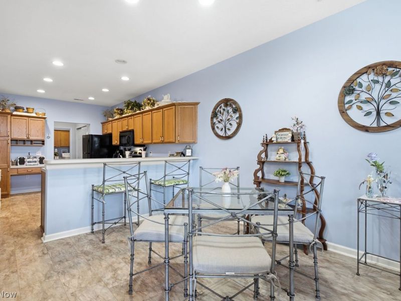 870 Tara Drive, Aurora, OH 44202 Photo 12