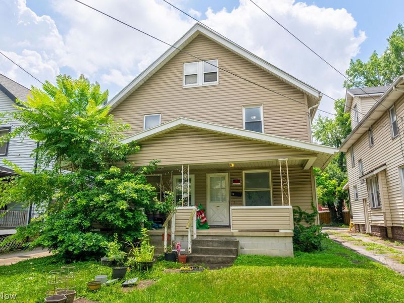46-48 E Archwood Avenue, Akron, OH 44301 Photo 2