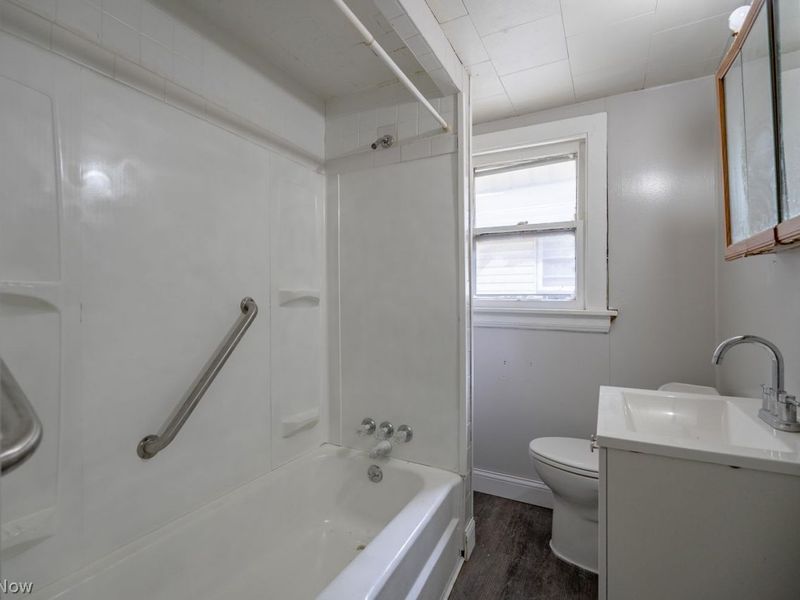 46-48 E Archwood Avenue, Akron, OH 44301 Photo 25