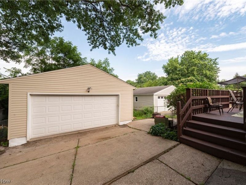 400 Baldwin Road, Akron, OH 44312 Photo 2