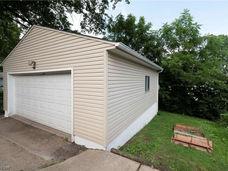 400 Baldwin Road, Akron, OH 44312 Photo 41